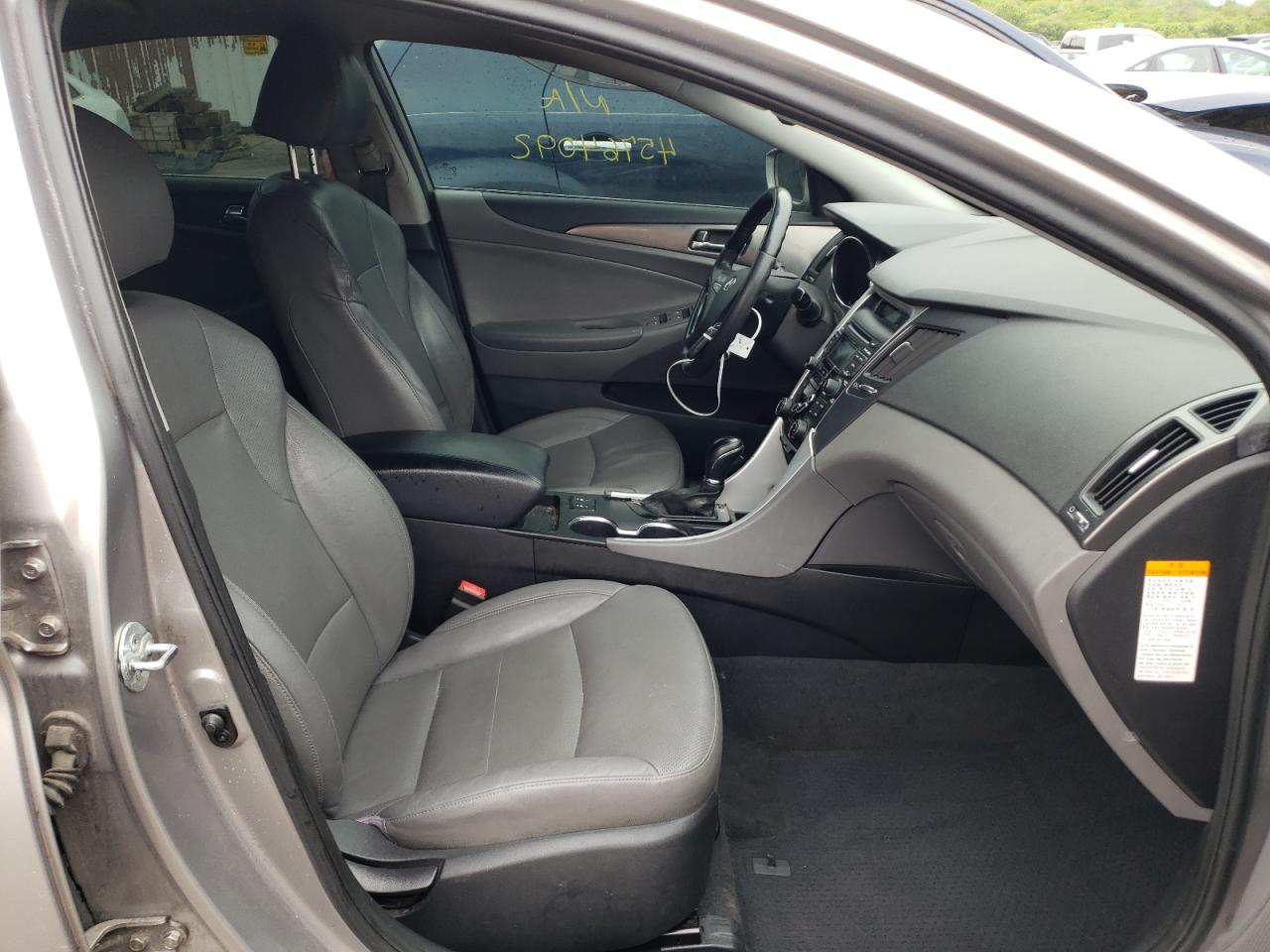 صورة رقم 5 من المزاد - 2012 HYUNDAI SONATA HYB مع VIN KMHEC4A45CA040932