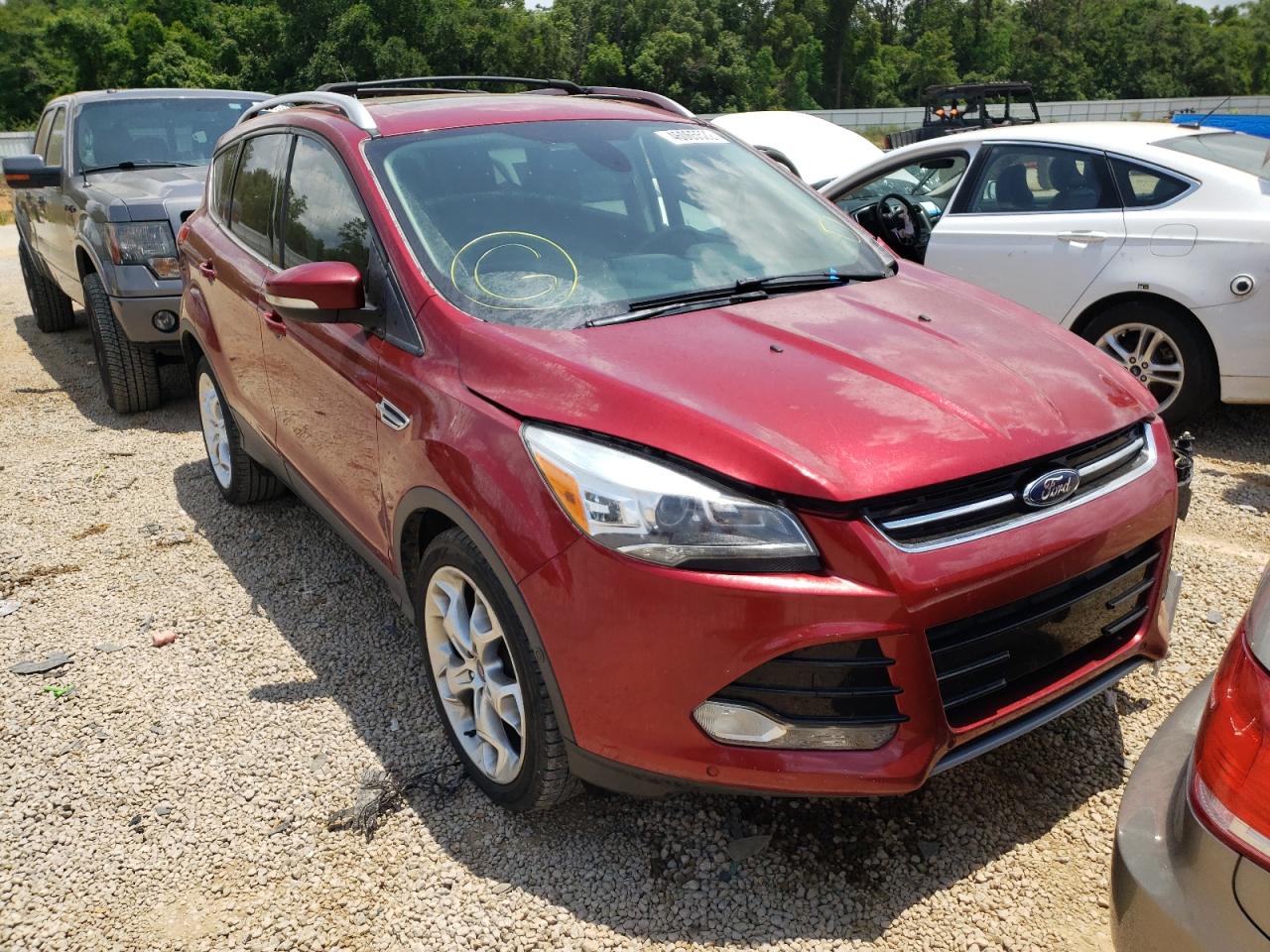 FORD ESCAPE TIT 2013 مع رقم تعريف المركبة 1FMCU0J97DUB55833 - صورة من المزاد