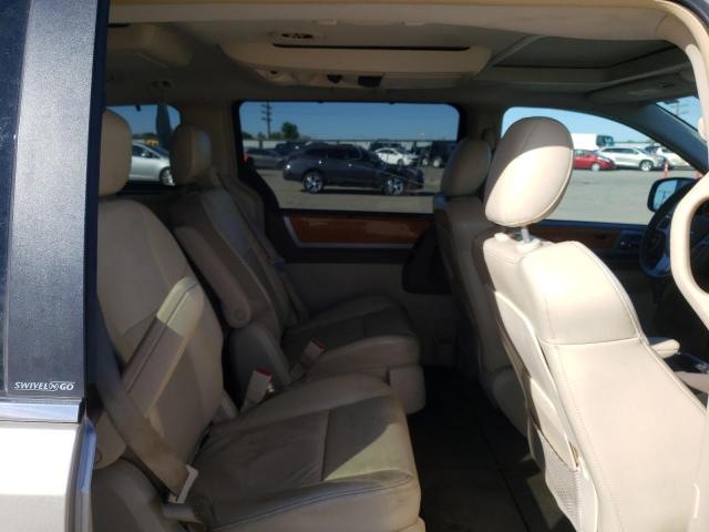 Photo 6 from auction – 2008 CHRYSLER TOWN & COU with VIN 2A8HR64X18R149451