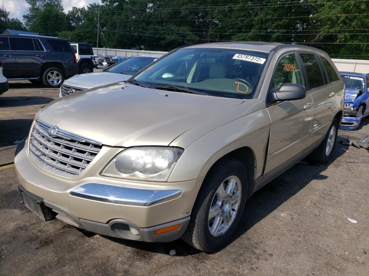 Photo 2 from auction – 2005 CHRYSLER PACIFICA T with VIN 2C8GM68455R261309