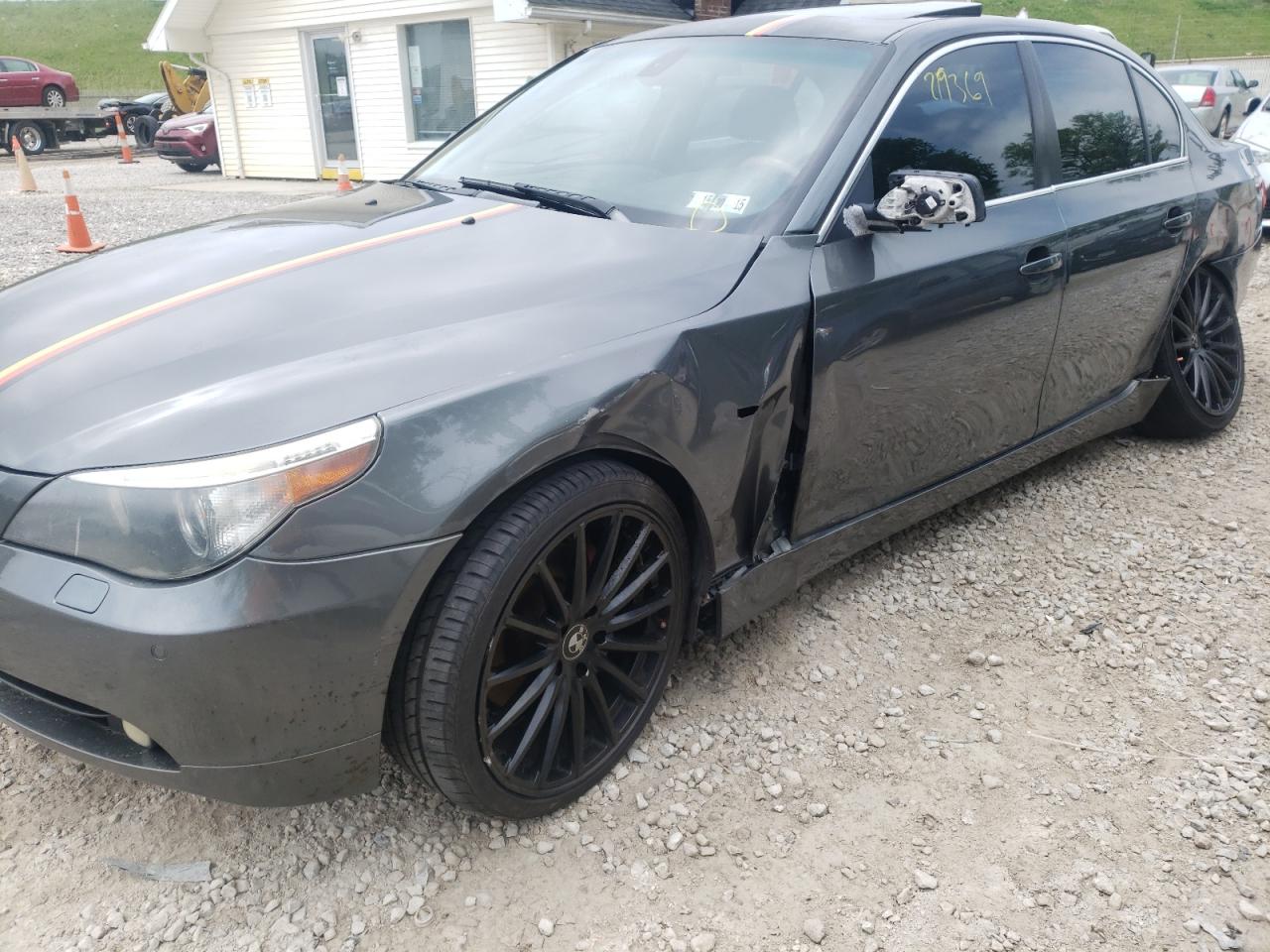 Photo 9 from auction – 2006 BMW 530 XI with VIN WBANF73556CU19583
