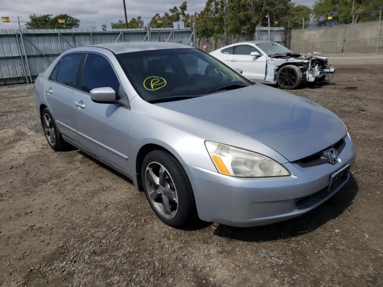 HONDA ACCORD LX 2003 with VIN JHMCM56383C020286 - Photo from auction