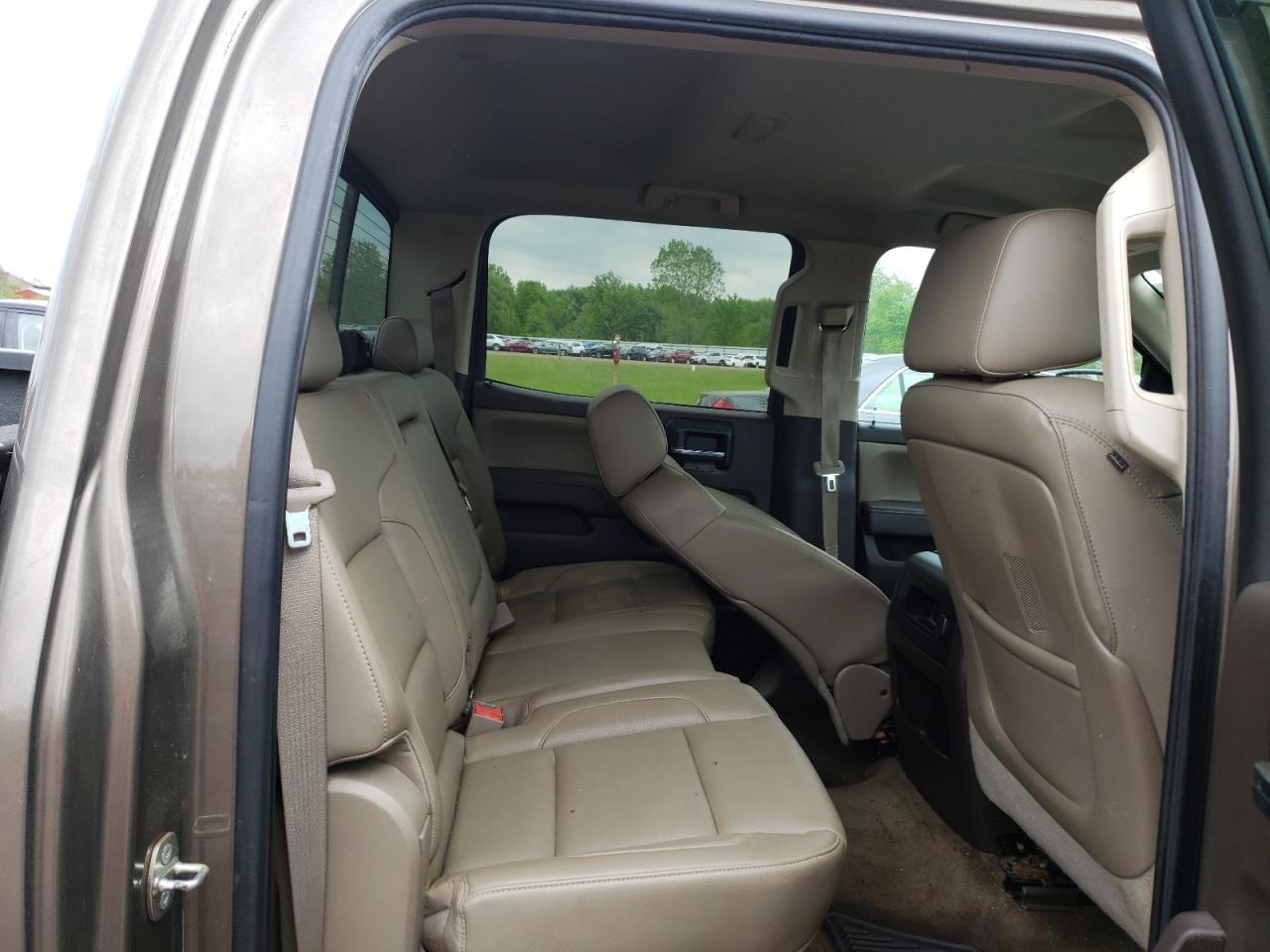 Photo 18 from auction – 2015 CHEVROLET SILVERADO with VIN 3GCUKSEJ8FG394814