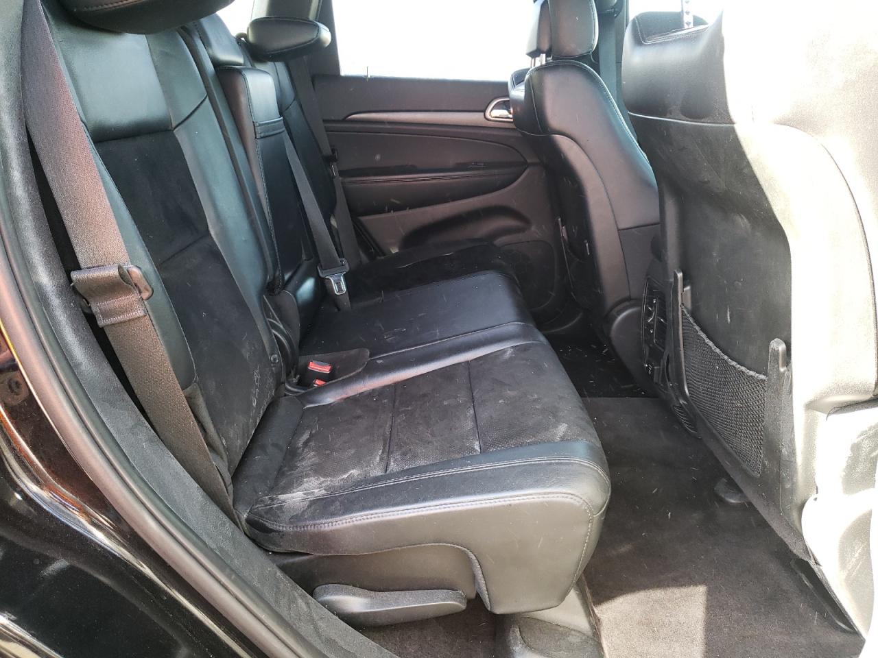 Photo 6 from auction – 2018 JEEP GRAND CHER with VIN 1C4RJFAG5JC326556