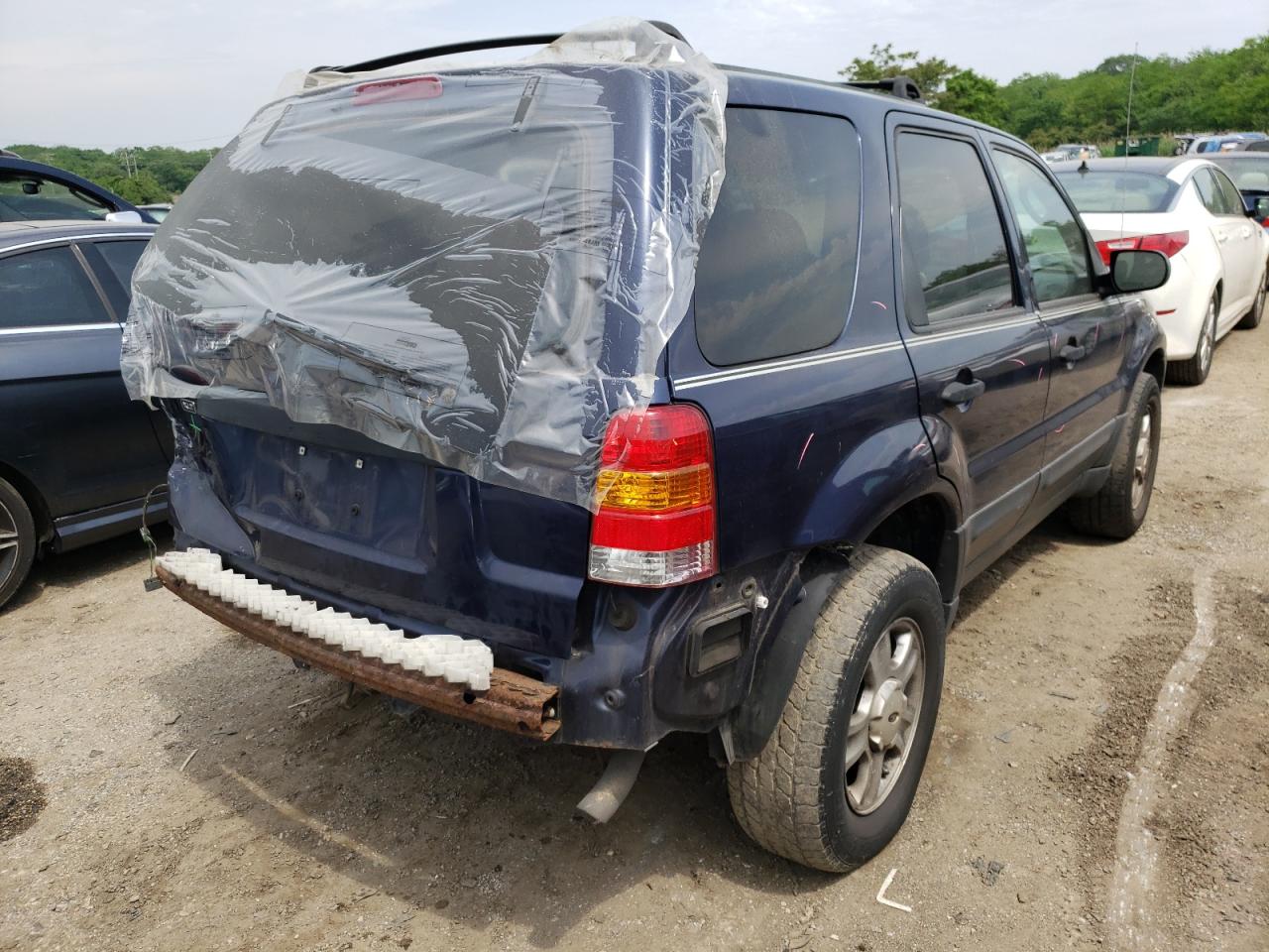 Photo 4 from auction – 2004 FORD ESCAPE XLT with VIN 1FMYU93154DA24417