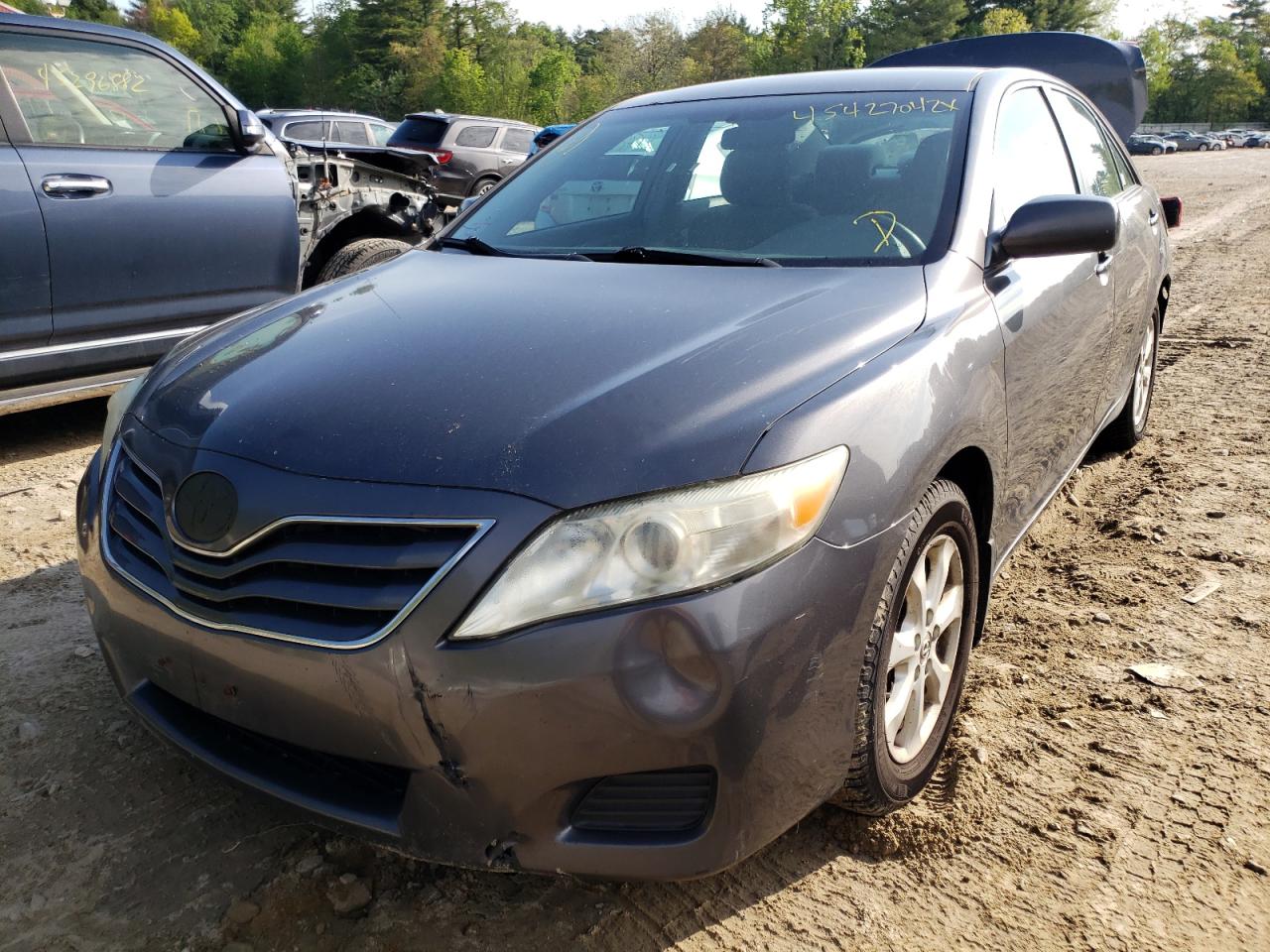 Photo 2 from auction – 2011 TOYOTA CAMRY BASE with VIN 4T4BF3EKXBR186730