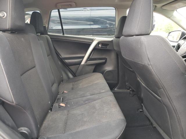 Photo 6 from auction – 2017 TOYOTA RAV4 XLE with VIN 2T3RFREV6HW597161