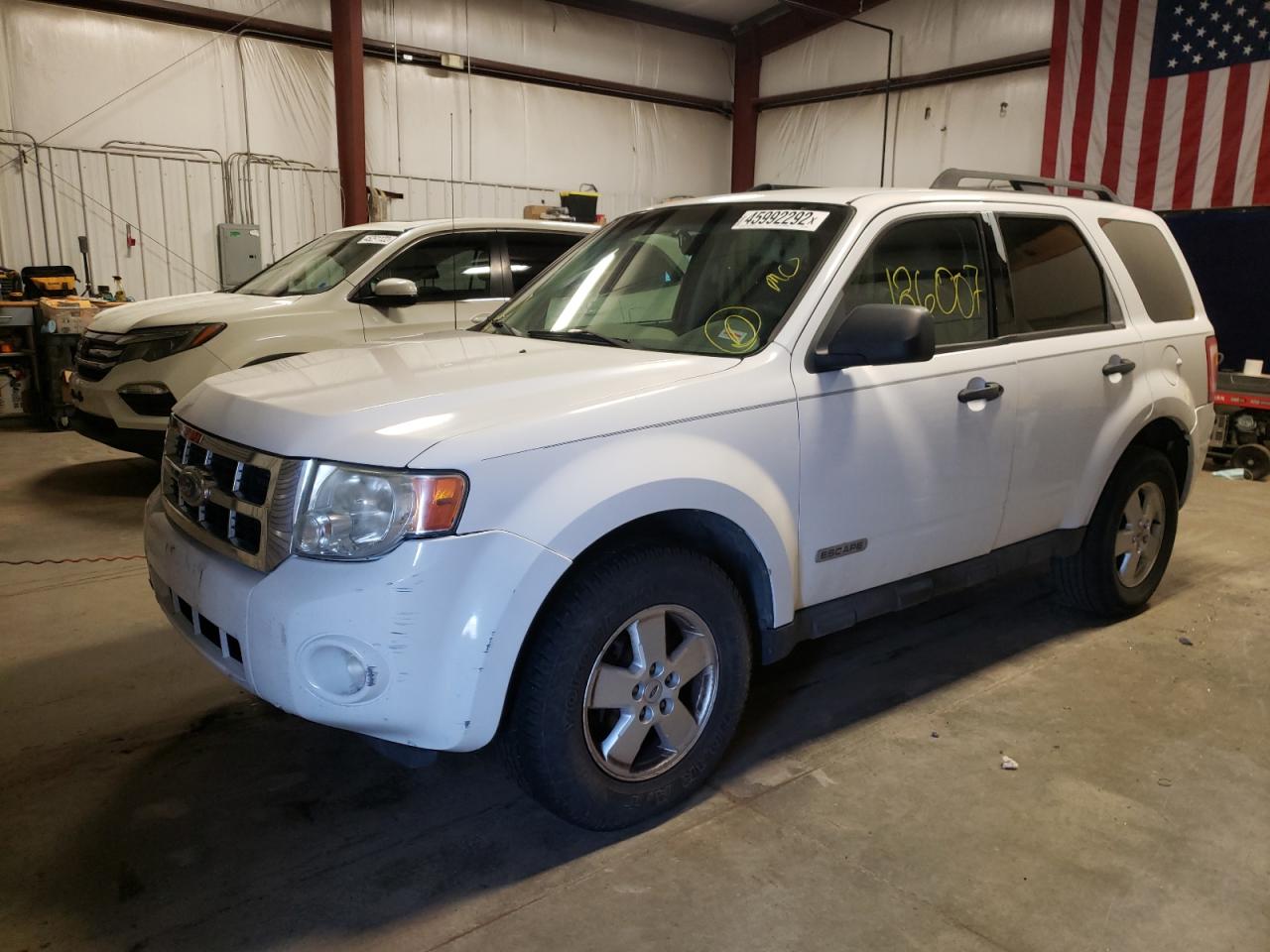 Photo 2 from auction – 2008 FORD ESCAPE XLT with VIN 1FMCU03Z08KA12219