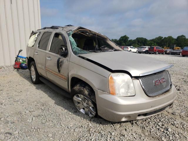 GMC YUKON 2007 with VIN 1GKFC13J67R375087 - Photo from auction