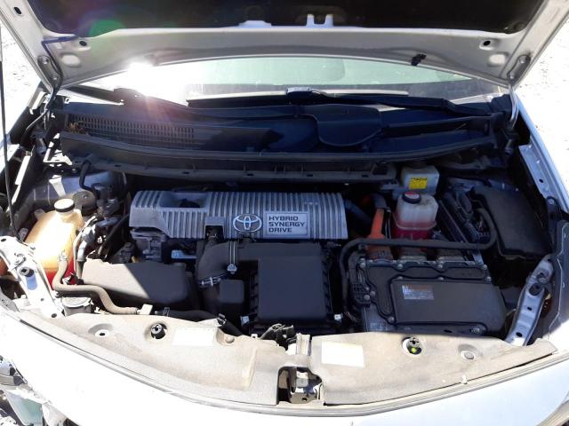 Photo 7 from auction – 2015 TOYOTA PRIUS V with VIN JTDZN3EUXFJ023567