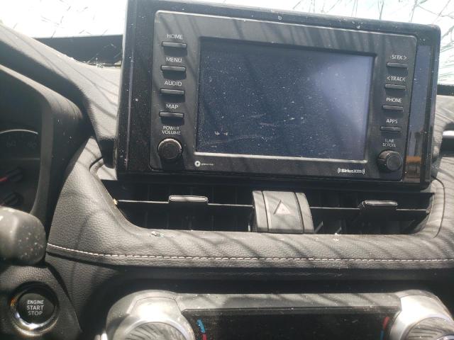 Photo 9 from auction – 2022 TOYOTA RAV4 XLE with VIN 2T3W1RFV3NC177578