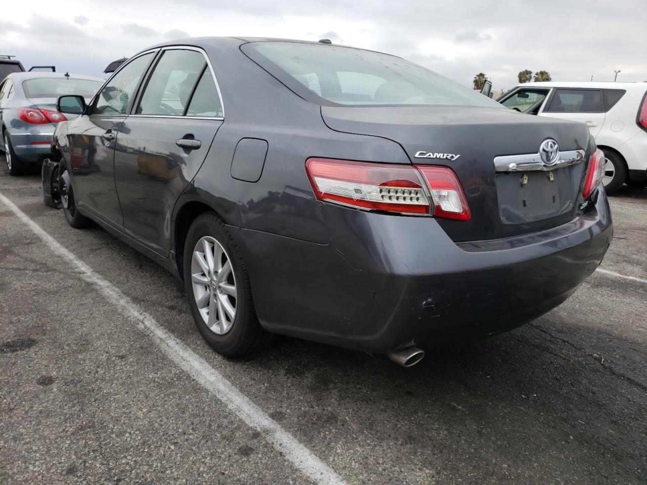 Photo 3 from auction – 2011 TOYOTA CAMRY SE with VIN 4T1BK3EK2BU623951