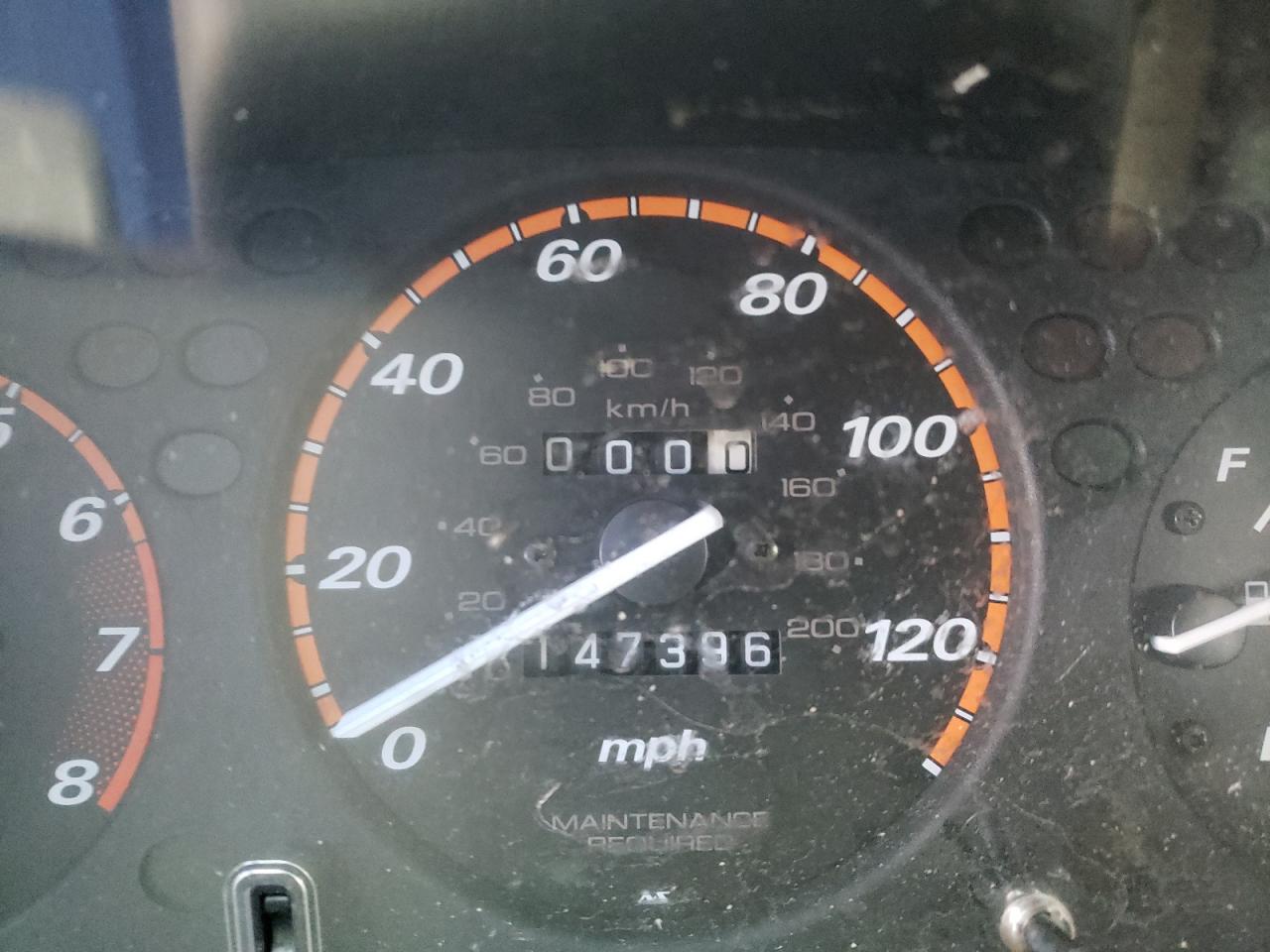 Photo 12 from auction – 1998 HONDA CR-V EX with VIN JHLRD1860WC095860
