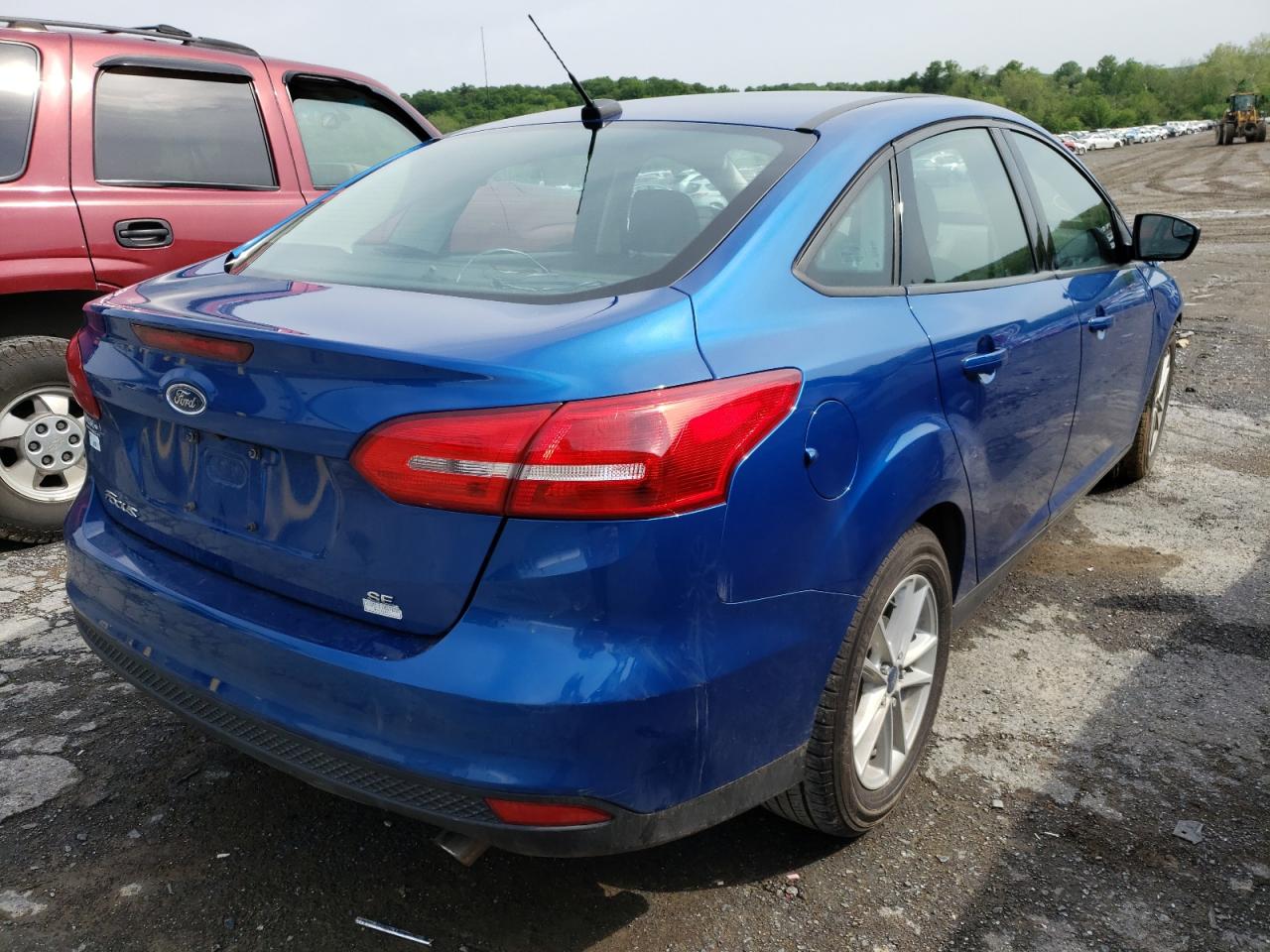 Photo 4 from auction – 2018 FORD FOCUS SE with VIN 1FADP3F2XJL245790
