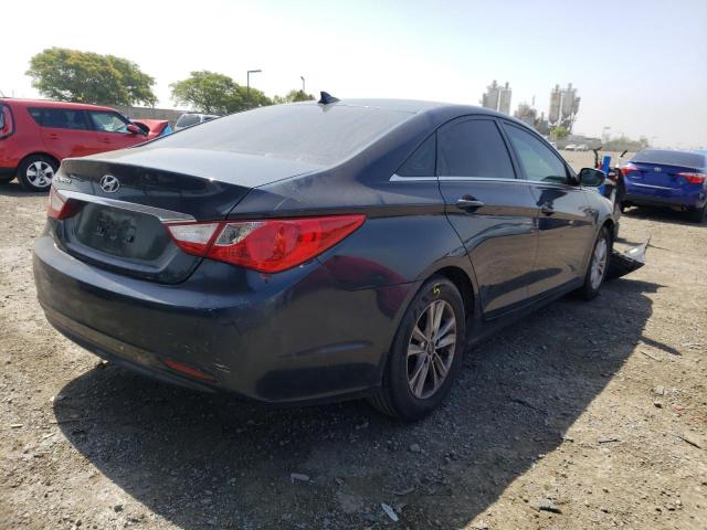 Photo 4 from auction – 2013 HYUNDAI SONATA GLS with VIN 5NPEB4AC4DH735721