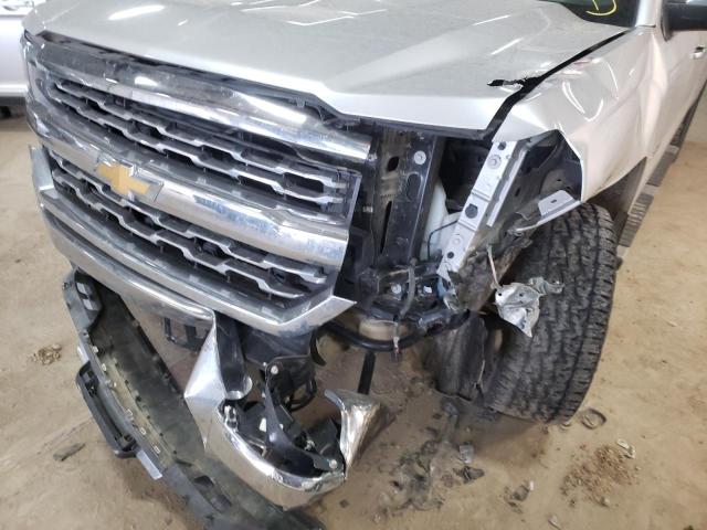 Photo 9 from auction – 2017 CHEVROLET SILVERADO with VIN 3GCUKSEC7HG353966