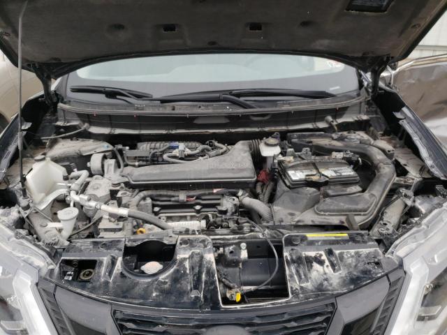 Photo 7 from auction – 2018 NISSAN ROGUE S with VIN 5N1AT2MT4JC770290