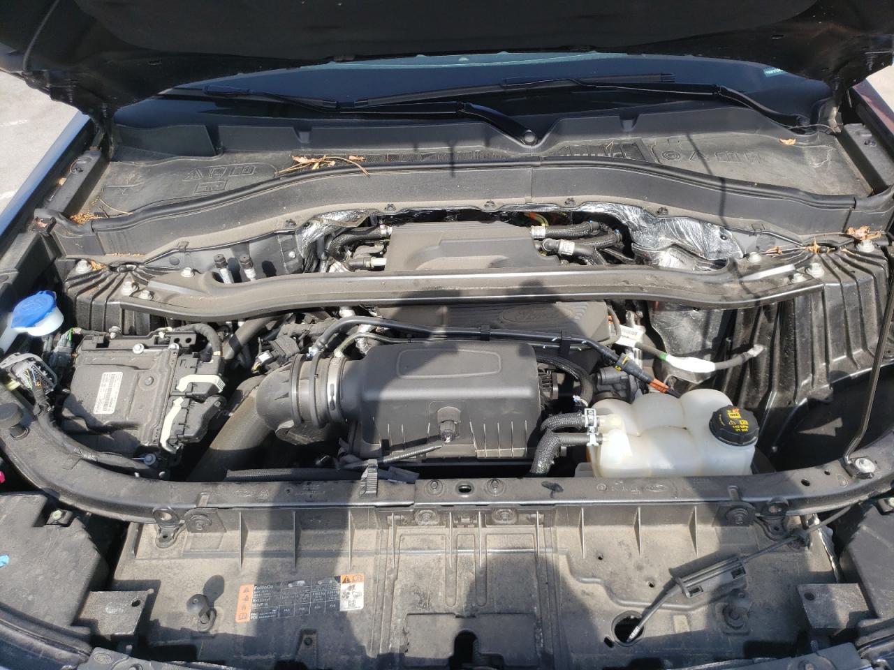 Photo 7 from auction – 2020 FORD EXPLORER L with VIN 1FMSK8FH7LGA79382