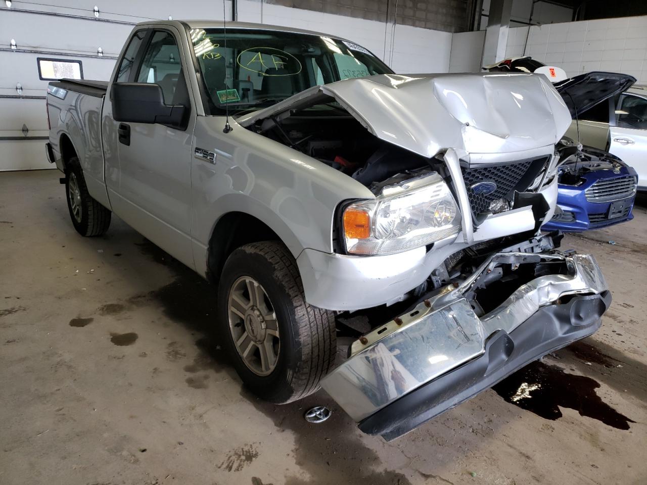 Photo 14 from auction – 2005 FORD F150 with VIN 1FTRF12225NC09499