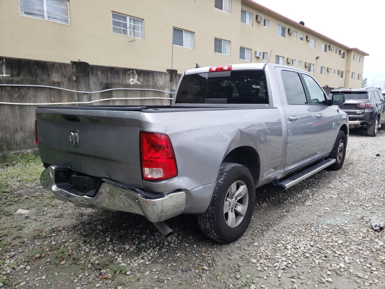 Photo 16 from auction – 2020 RAM 1500 CLASS with VIN 1C6RR6TT6LS133903
