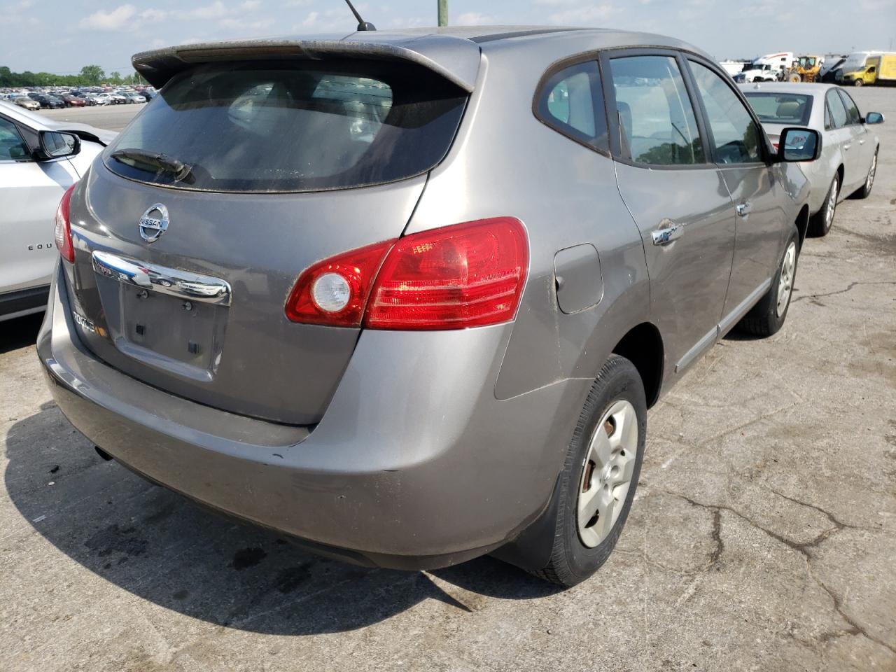 Photo 4 from auction – 2012 NISSAN ROGUE S with VIN JN8AS5MT4CW604639