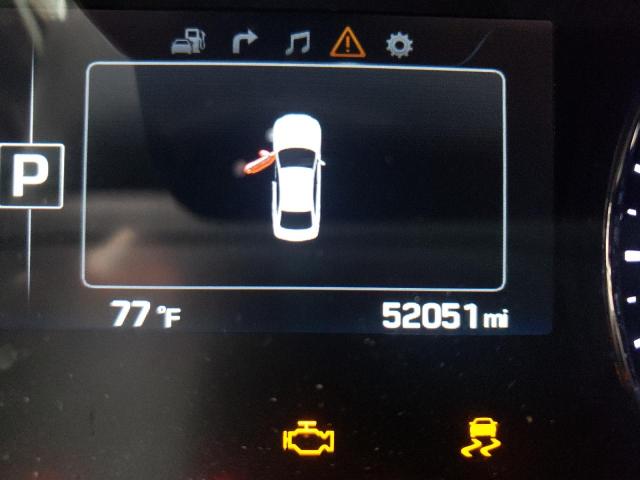 Photo 8 from auction – 2016 HYUNDAI GENESIS 3. with VIN KMHGN4JE2GU140695