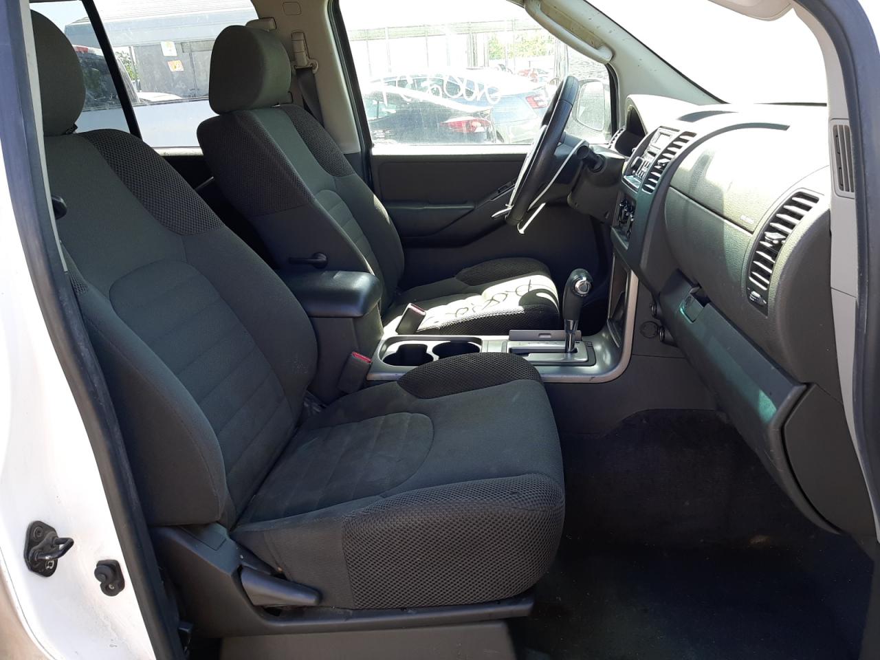 Photo 5 from auction – 2006 NISSAN PATHFINDER with VIN 5N1AR18U46C616178