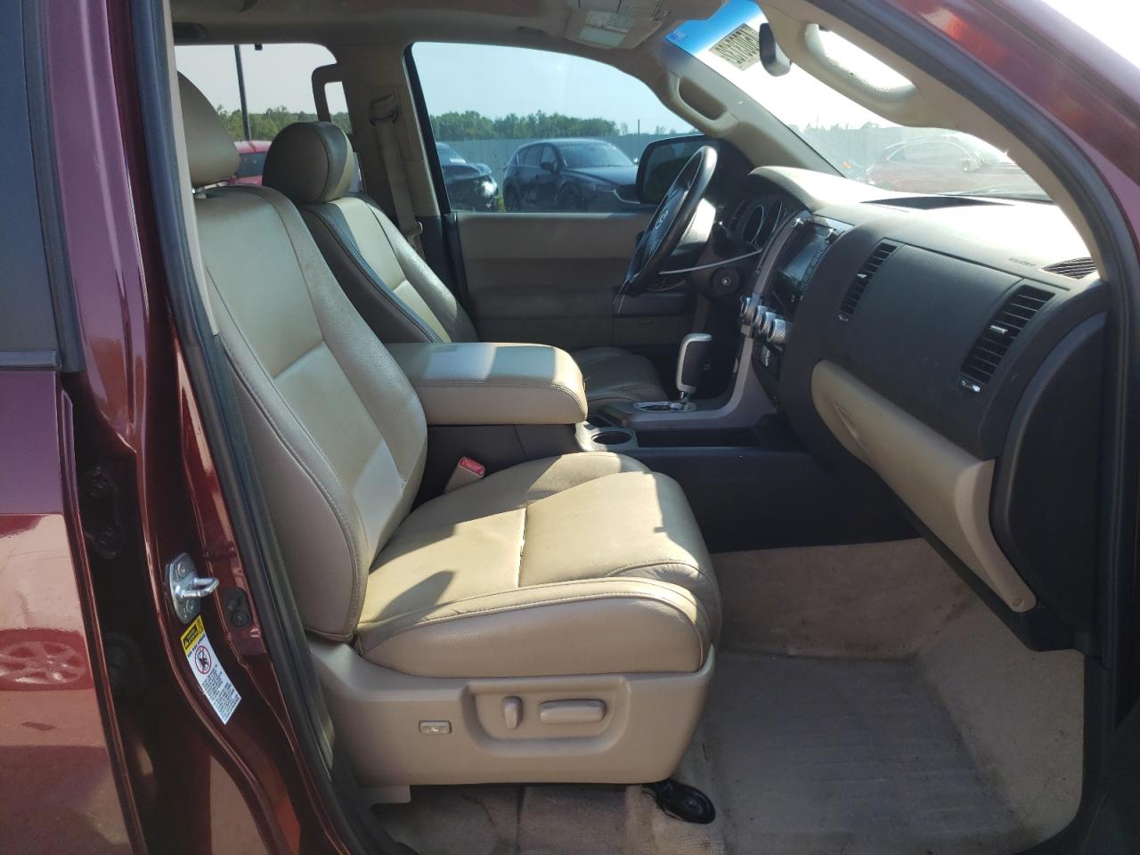 Photo 5 from auction – 2010 TOYOTA SEQUOIA LI with VIN 5TDJW5G17AS025488