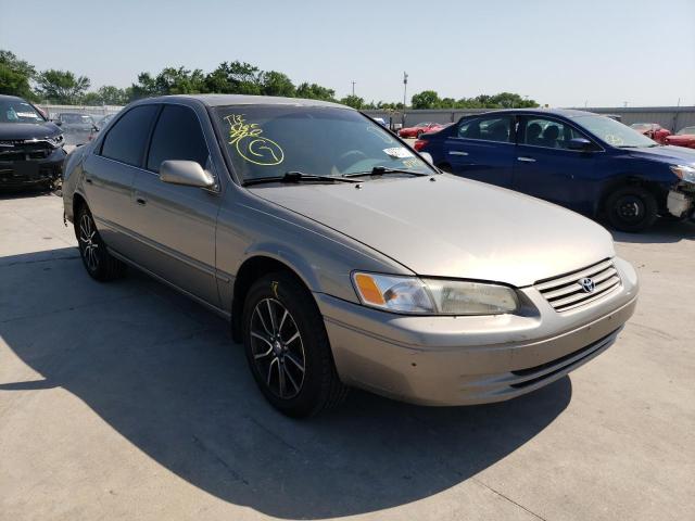 Photo 1 from auction – 1997 TOYOTA CAMRY CE with VIN 4T1BG22K0VU011574