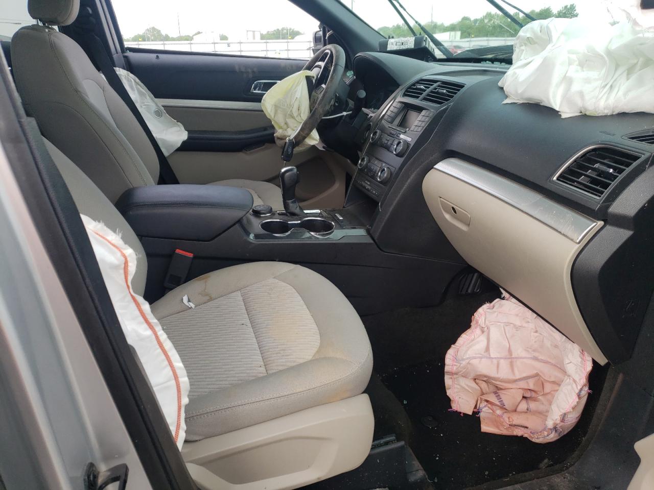 Photo 15 from auction – 2018 FORD EXPLORER with VIN 1FM5K8B81JGB19892
