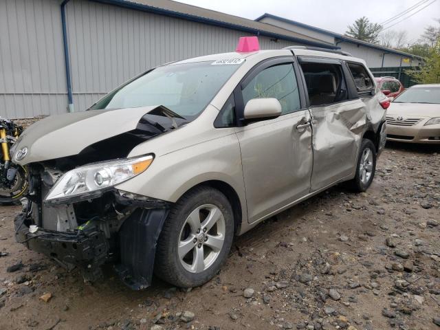 Photo 9 from auction – 2017 TOYOTA SIENNA LE with VIN 5TDKZ3DC4HS821860