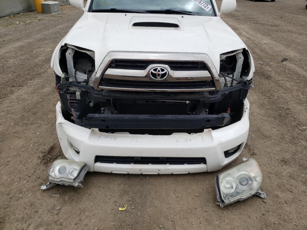 Photo 9 from auction – 2007 TOYOTA 4RUNNER SR with VIN JTEZU14R170087066