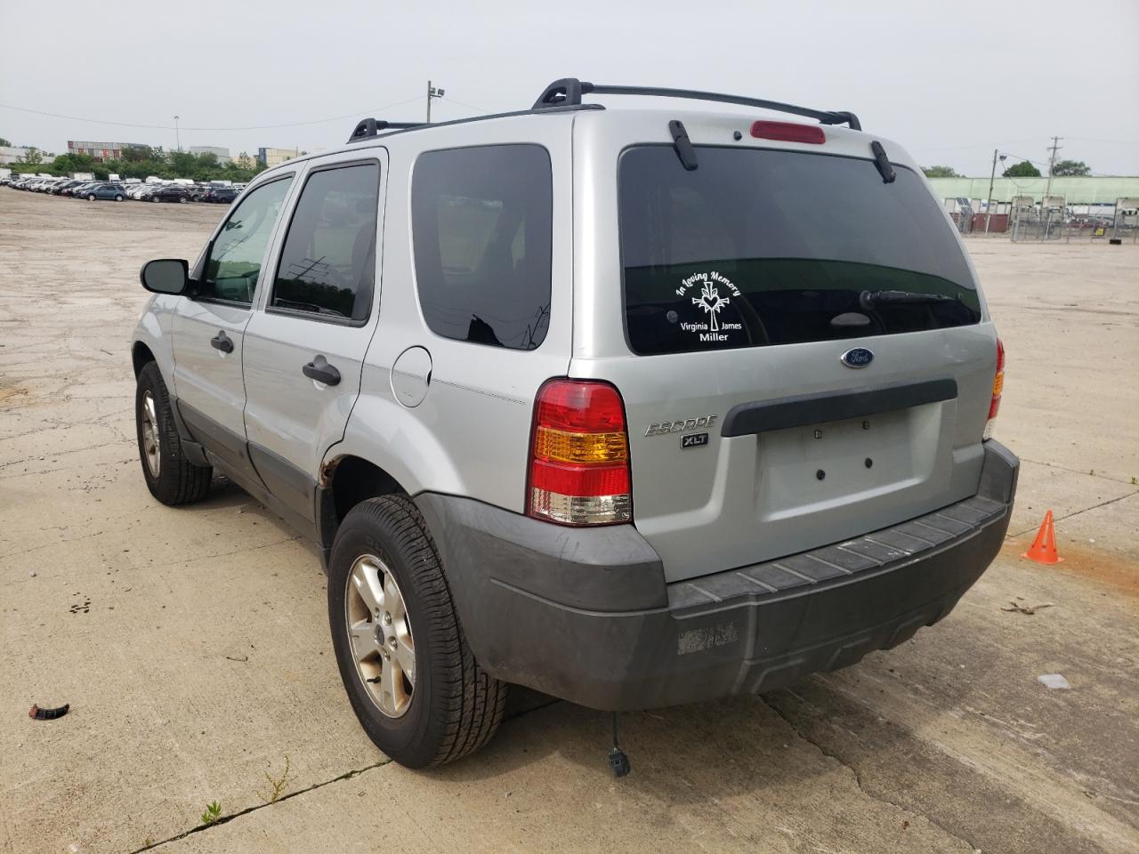 Photo 3 from auction – 2005 FORD ESCAPE with VIN 1FMYU03135DA19696