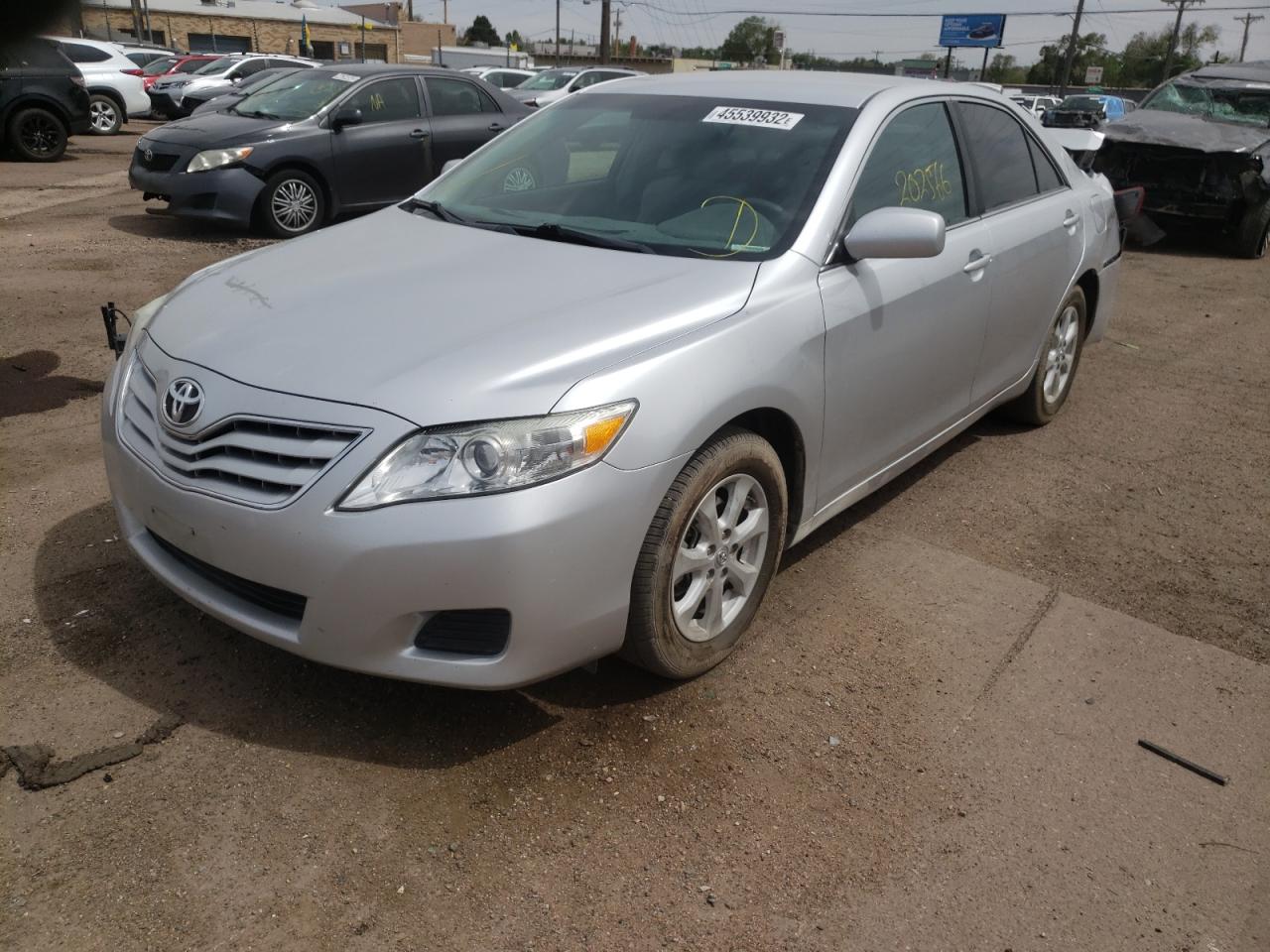 Photo 2 from auction – 2011 TOYOTA CAMRY SE with VIN 4T1BK3EK3BU131882