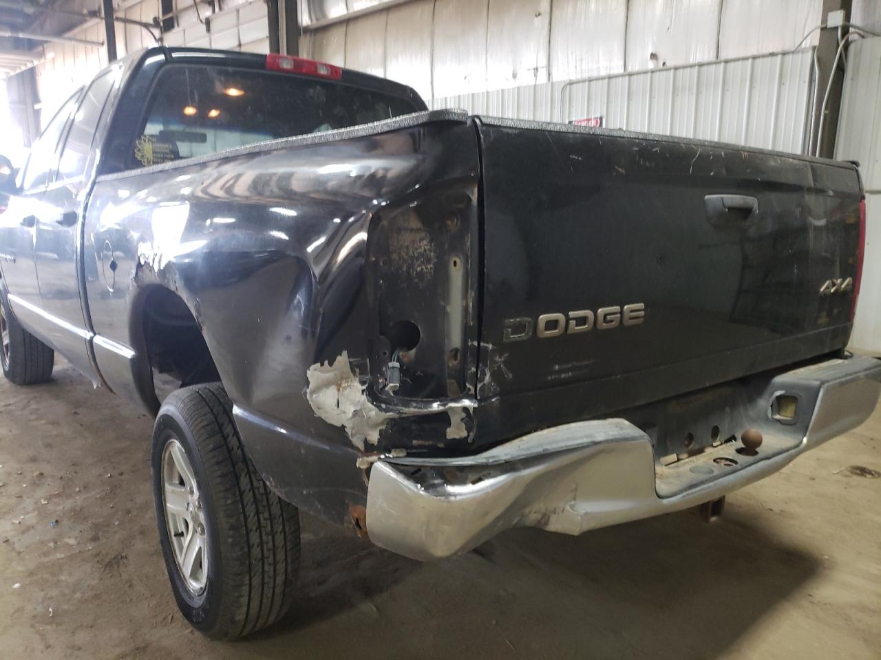 Photo 9 from auction – 2002 DODGE RAM 1500 with VIN 3B7HU18N42G108469