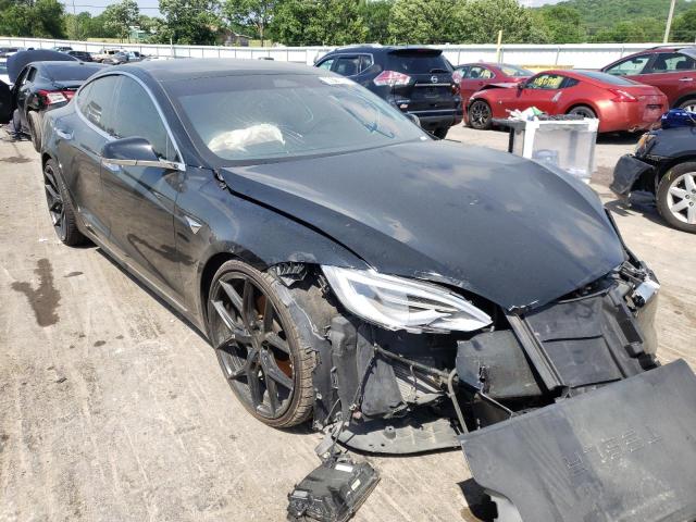 TESLA MODEL S 2017 with VIN 5YJSA1E24HF230952 - Photo from auction