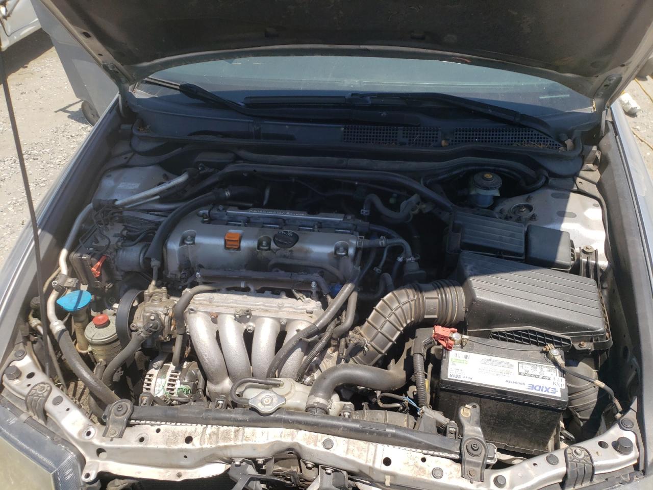 Photo 7 from auction – 2005 ACURA TSX with VIN JH4CL96885C002329