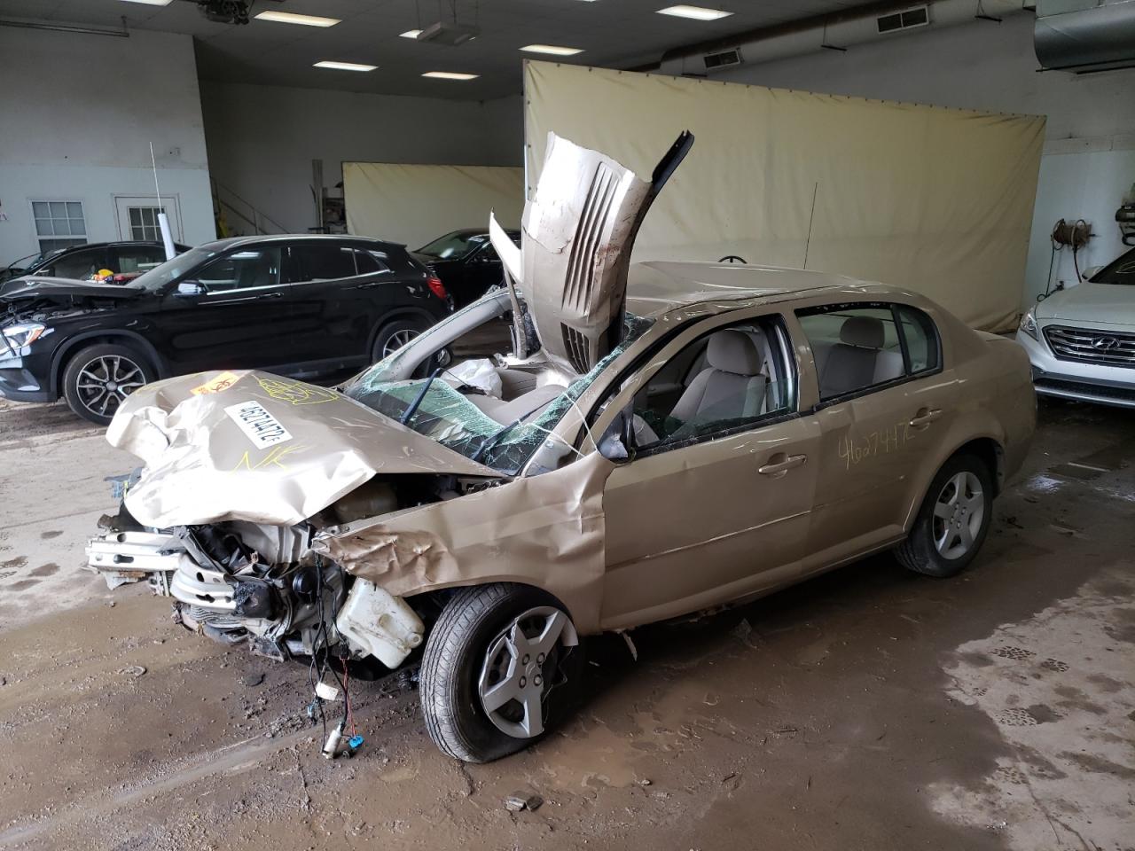 Photo 2 from auction – 2005 CHEVROLET COBALT with VIN 1G1AK52F157659855