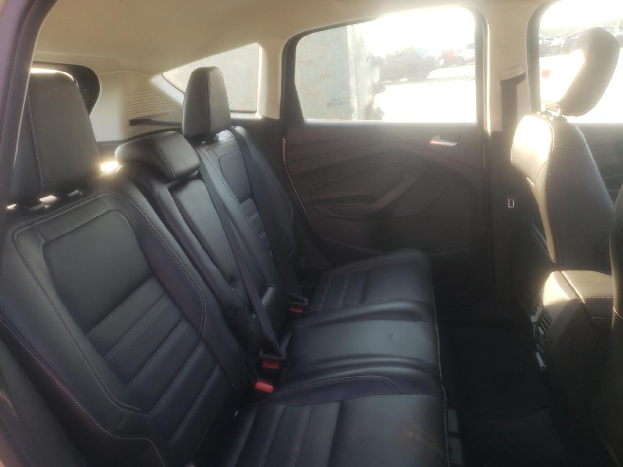Photo 6 from auction – 2018 FORD C-MAX SE with VIN 1FADP5AU6JL100864