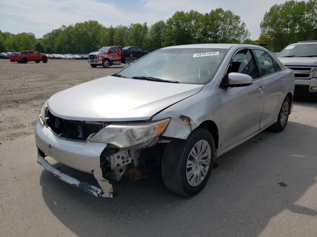 Photo 2 from auction – 2012 TOYOTA CAMRY BASE with VIN 4T1BF1FK8CU581679