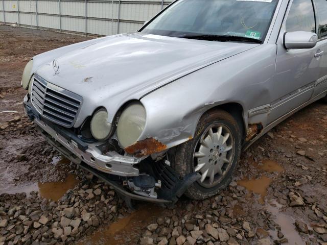 Photo 9 from auction – 2000 MERCEDES-BENZ E 320 4MAT with VIN WDBJF82J6YX041967