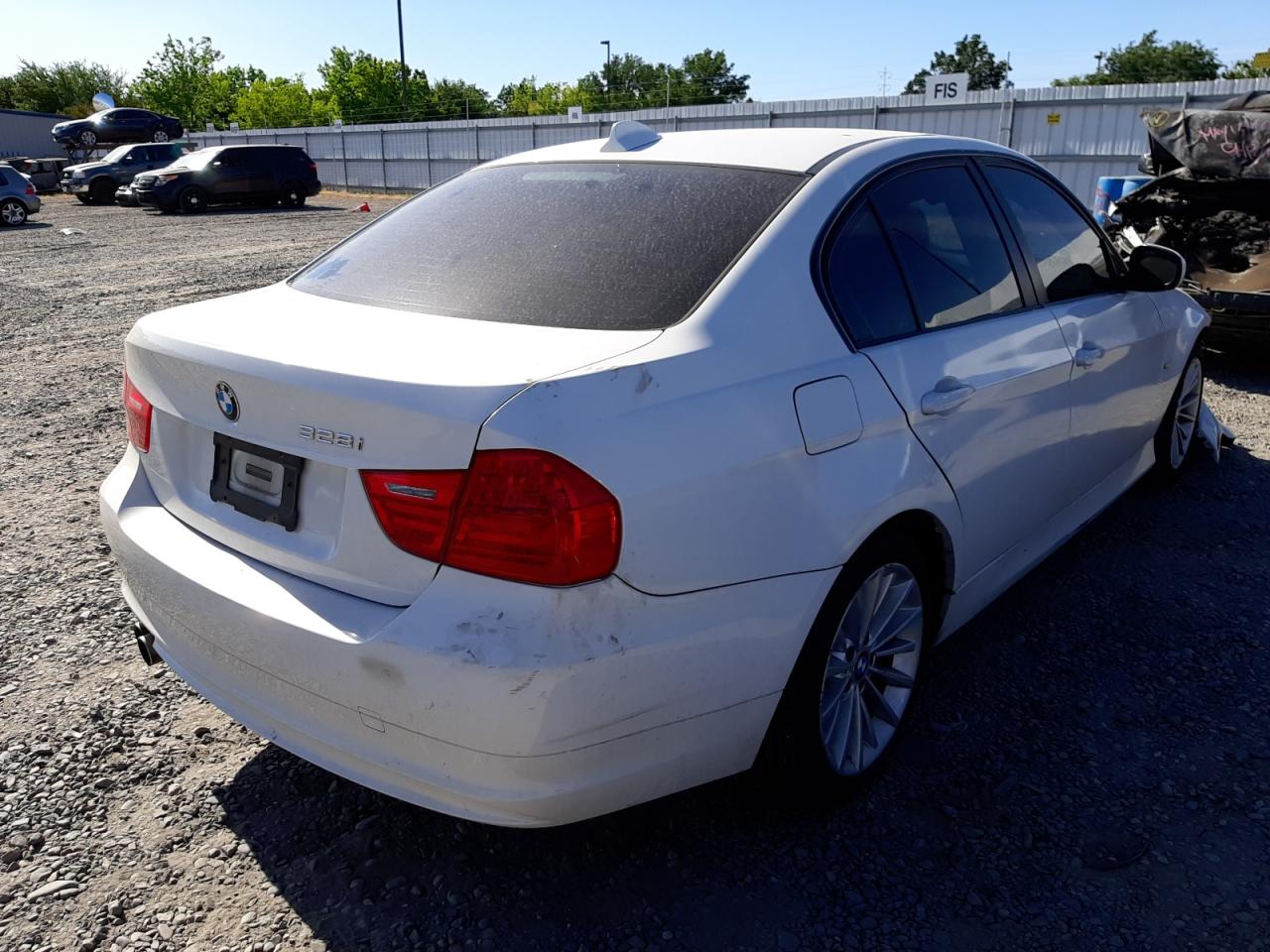 Photo 4 from auction – 2011 BMW 328 XI SUL with VIN WBAPK5C59BA656950