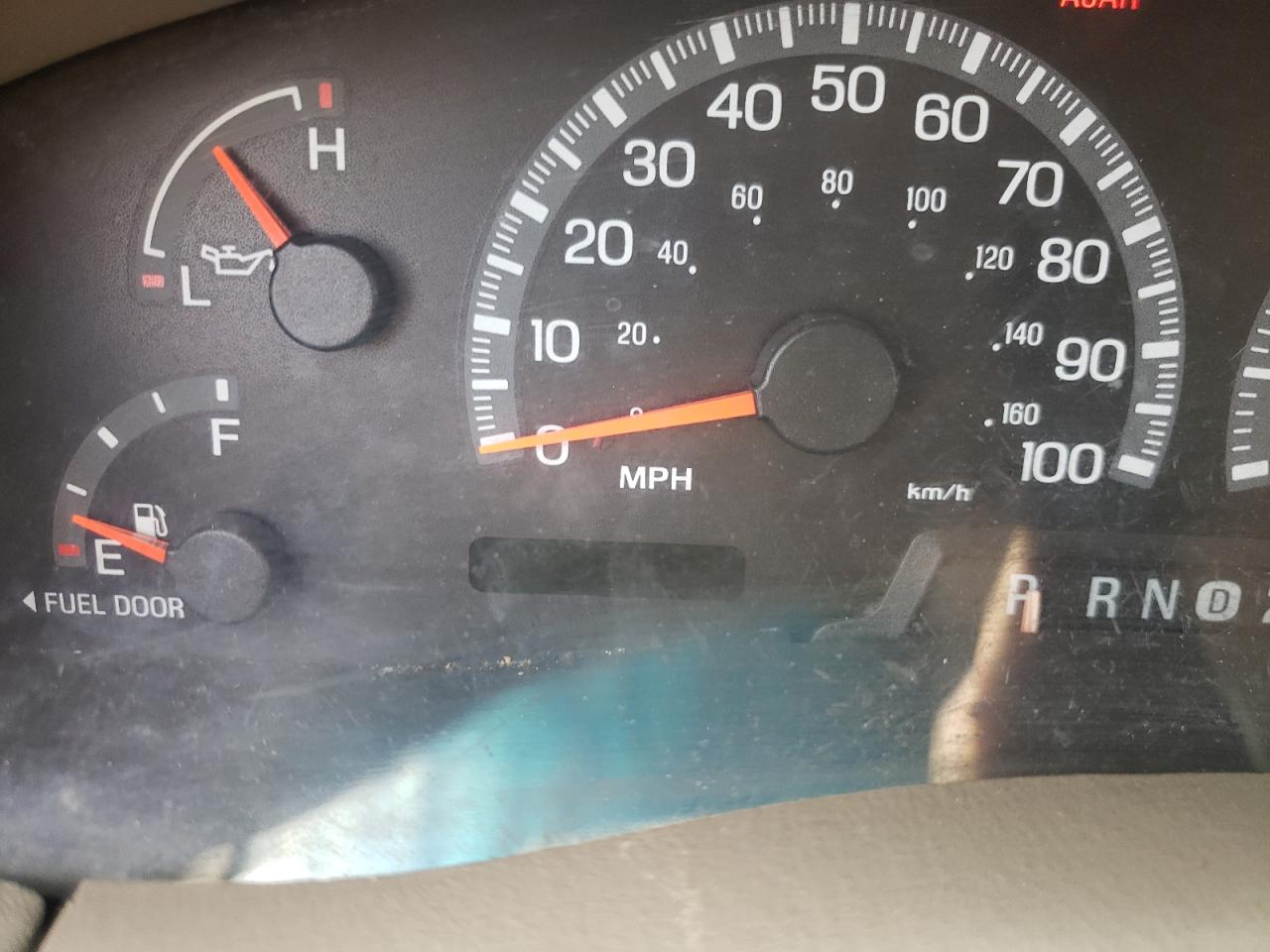 Photo 8 from auction – 2000 FORD F-150 with VIN 1FTRX18L6YNA76313