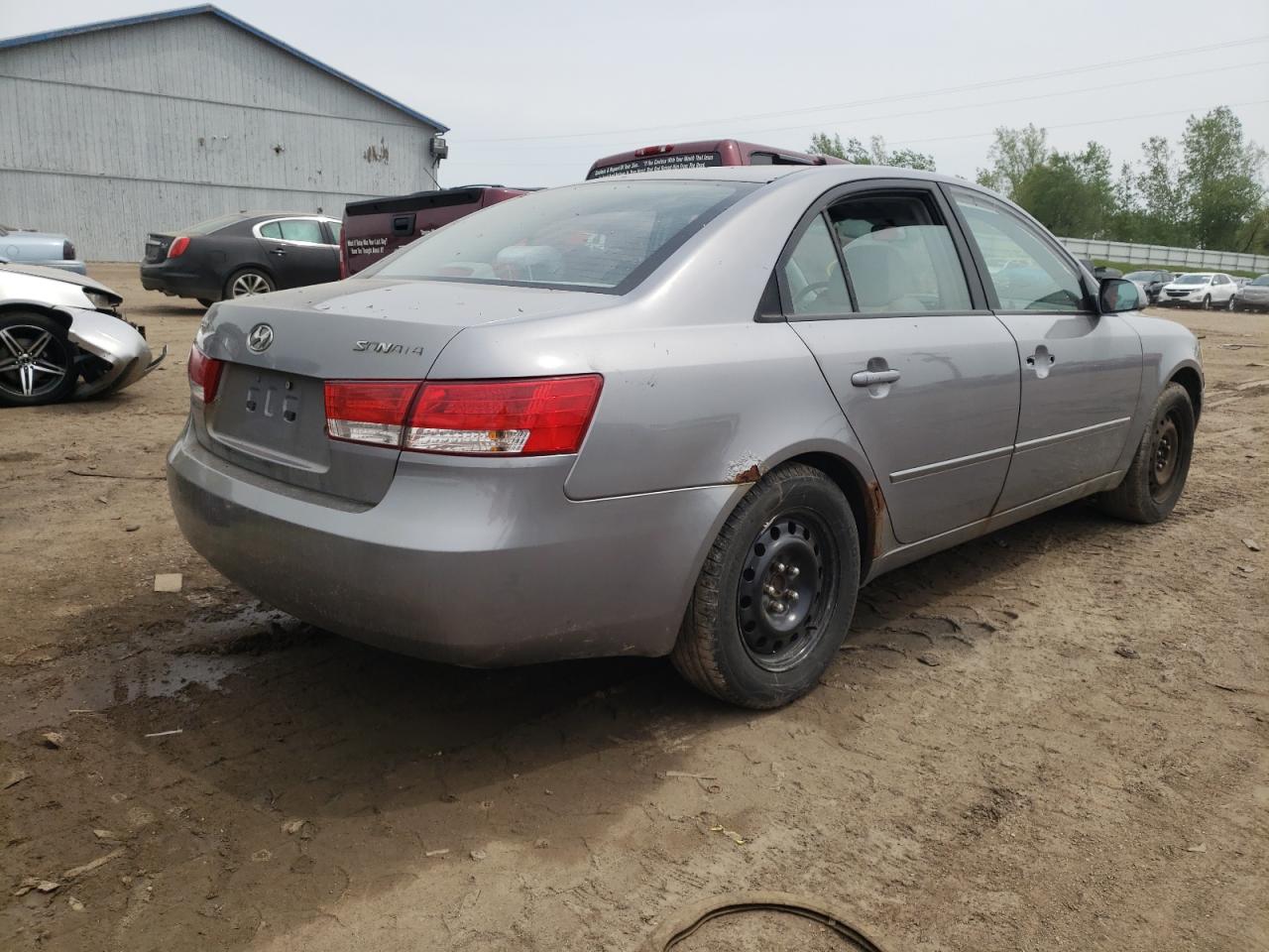 Photo 4 from auction – 2006 HYUNDAI SONATA GL with VIN 5NPET46C96H073899