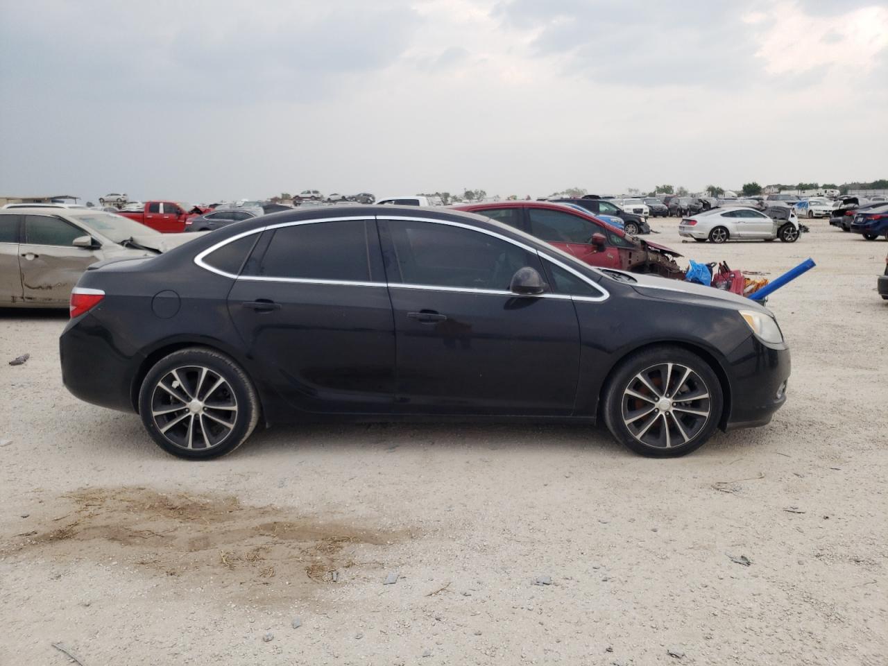 Photo 9 from auction – 2016 BUICK VERANO SPO with VIN 1G4PW5SK2G4146925