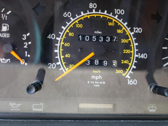 Photo 8 from auction – 1994 MERCEDES-BENZ E320 with VIN WDBEA32E7RC147648