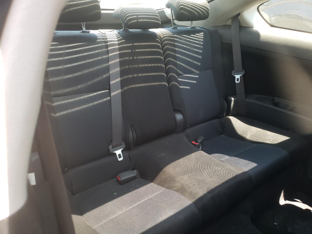 Photo 18 from auction – 2007 SCION TC with VIN JTKDE177270145331
