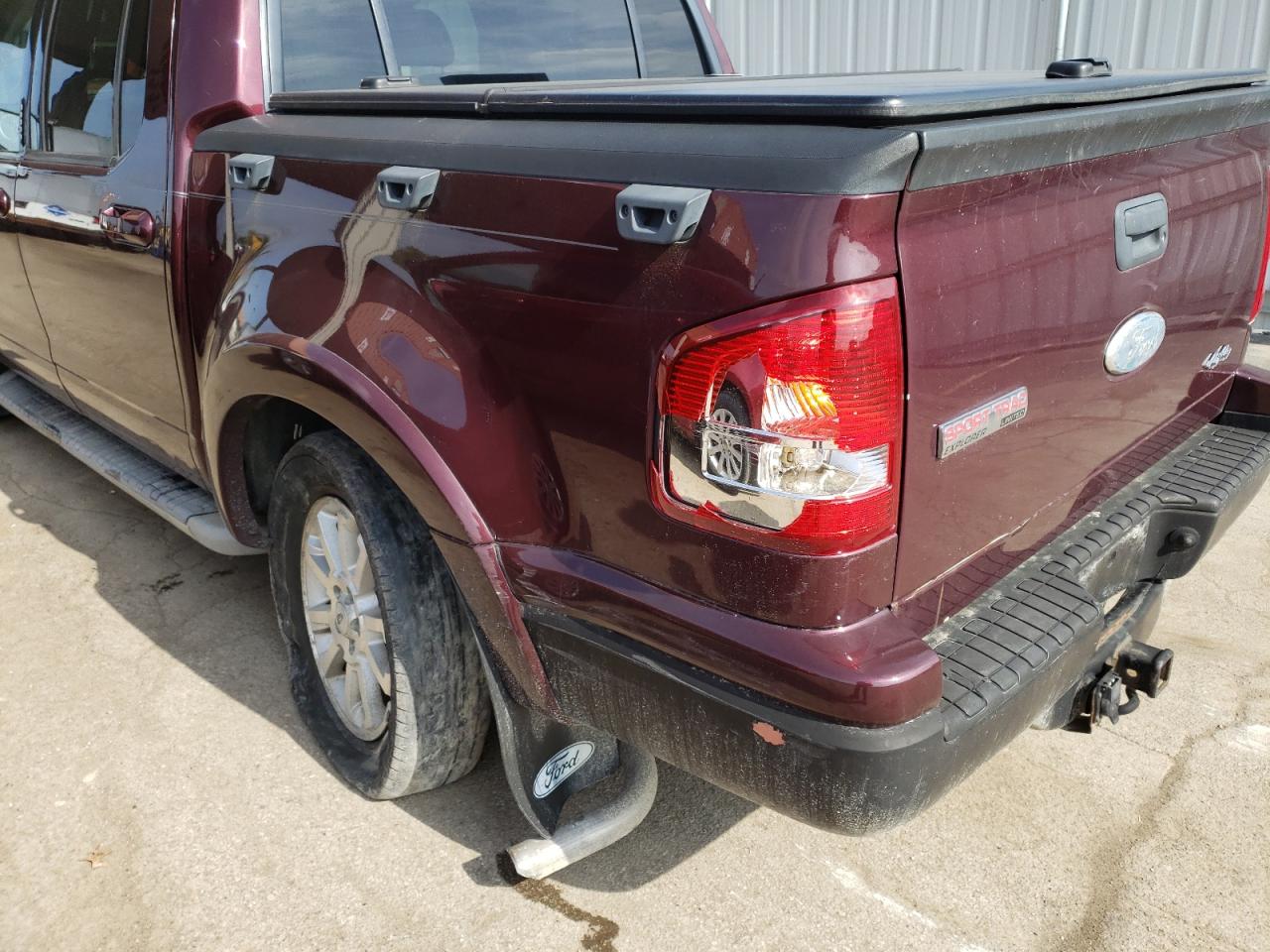Photo 9 from auction – 2007 FORD EXPLORER S with VIN 1FMEU538X7UA28914
