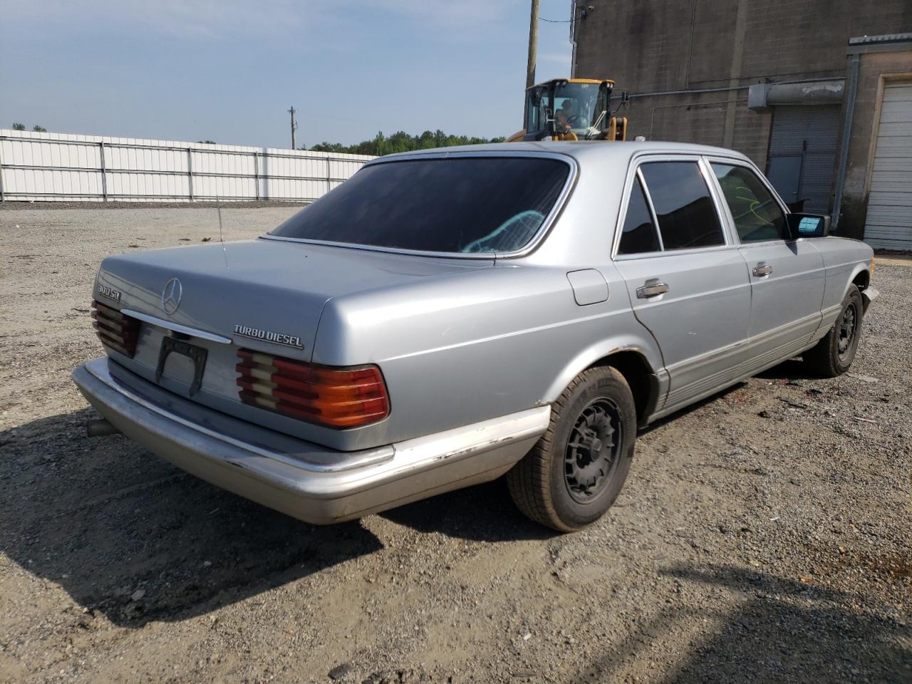 Photo 4 from auction – 1984 MERCEDES-BENZ 300 SD with VIN WDBCB20B7EA029001