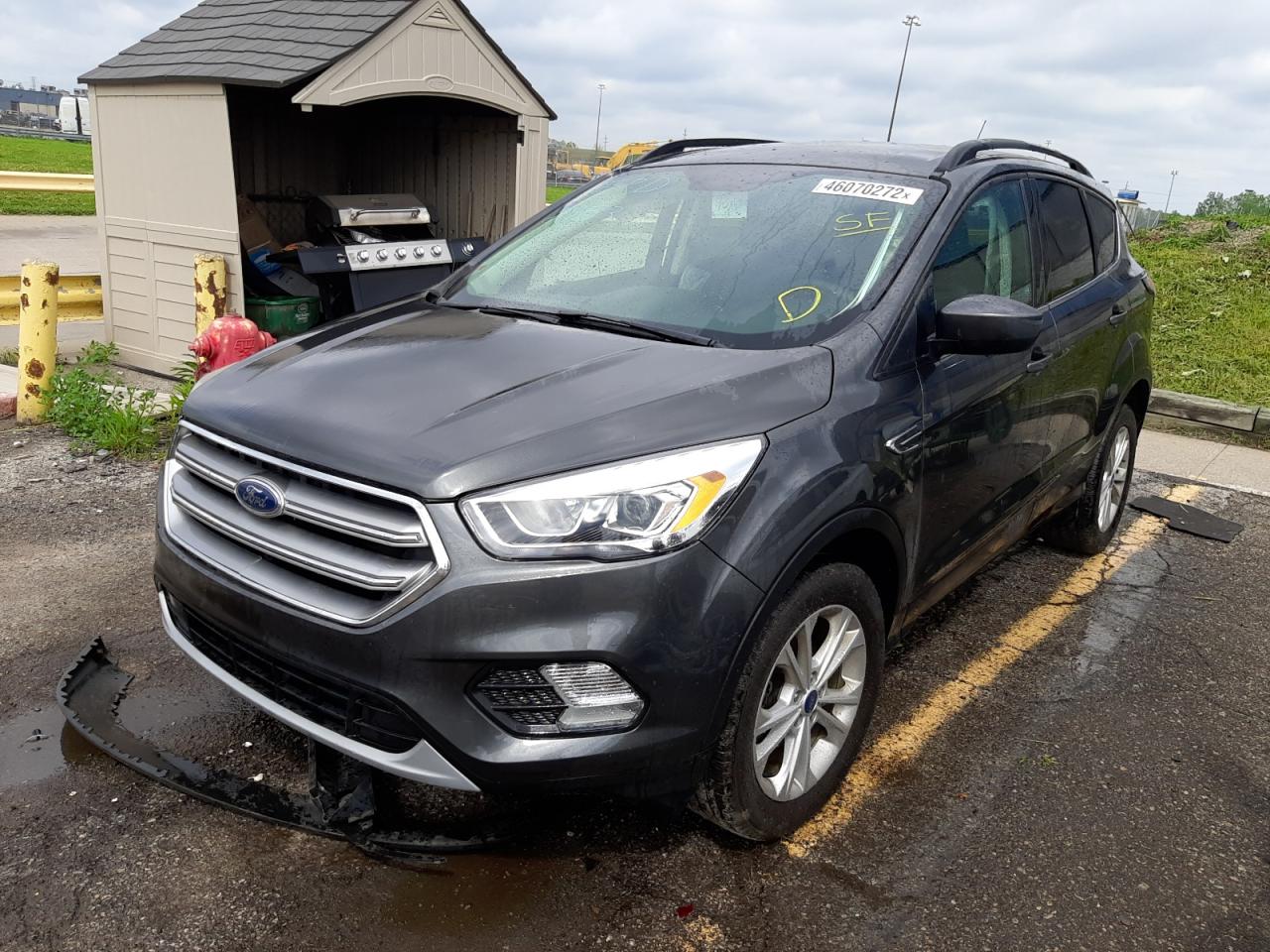 Photo 2 from auction – 2017 FORD ESCAPE SE with VIN 1FMCU0GDXHUD82953